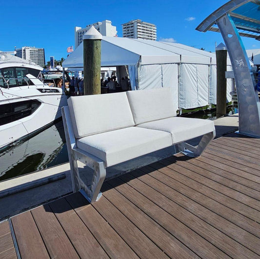 KillerDock Love Seat